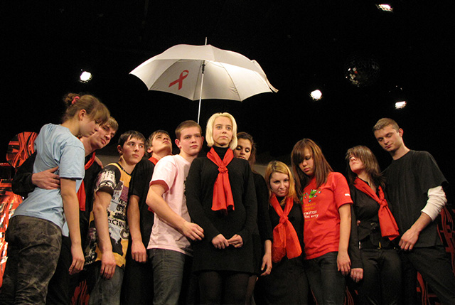 Performance about HIV / AIDS (2010)